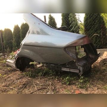 Четверть Мерседес W204