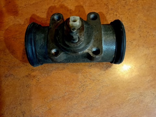 444 44 - Задний тормозной цилиндр STAR 200 1142 266