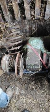 Запчасти к зерноуборочному комбайну Claas Columbus.