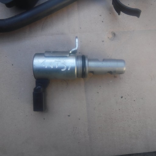 03C906455A - Датчик ГРМ Golf VI 1.4 TSI