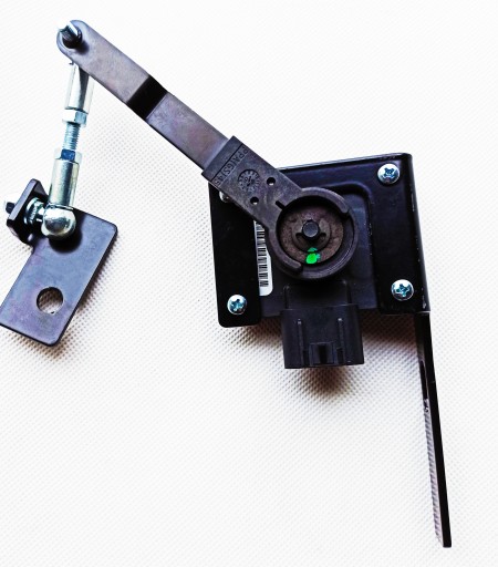 DR.04.013415 - Датчик выравнивания задний задний VW T5 / T6 Driverite