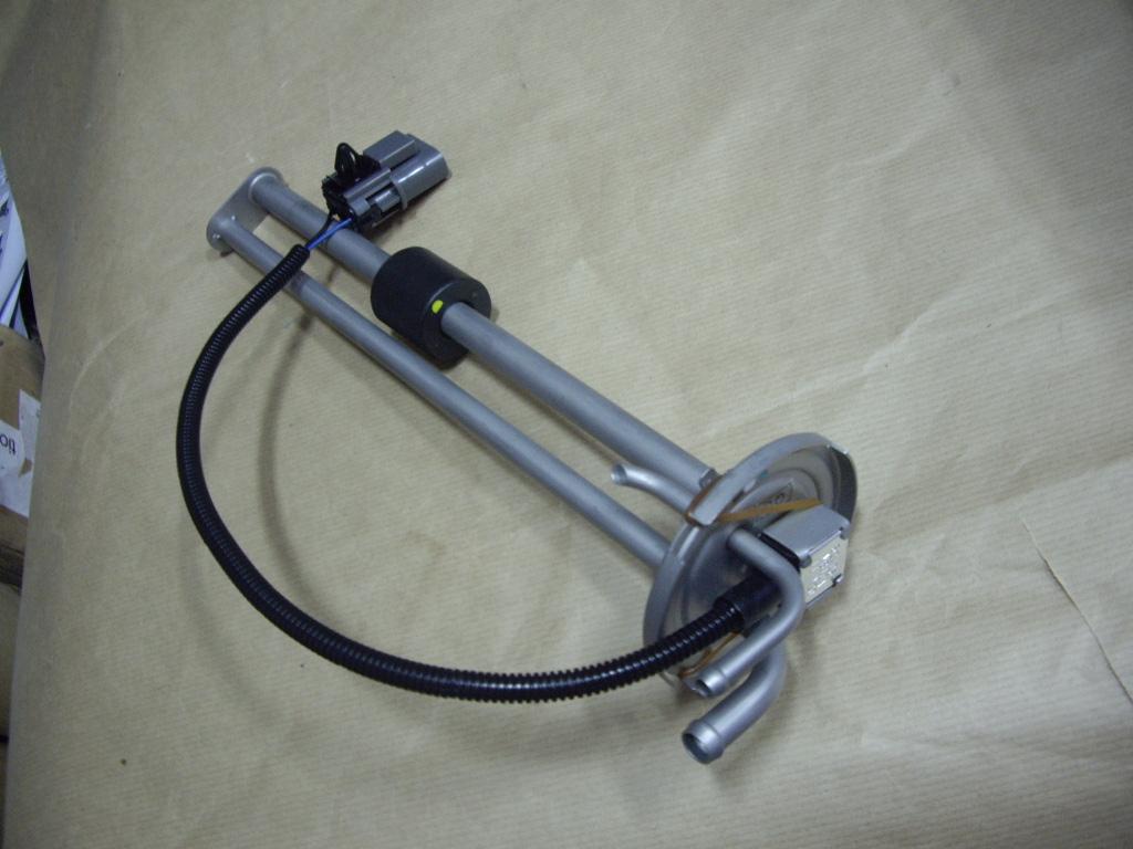 52406-MB40A - Датчик уровня TN Wema новый