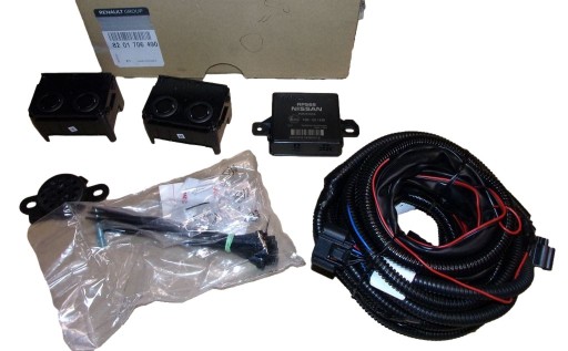 Датчики парковки PDC новые оригинальные 8201706490 Renault Alaskan