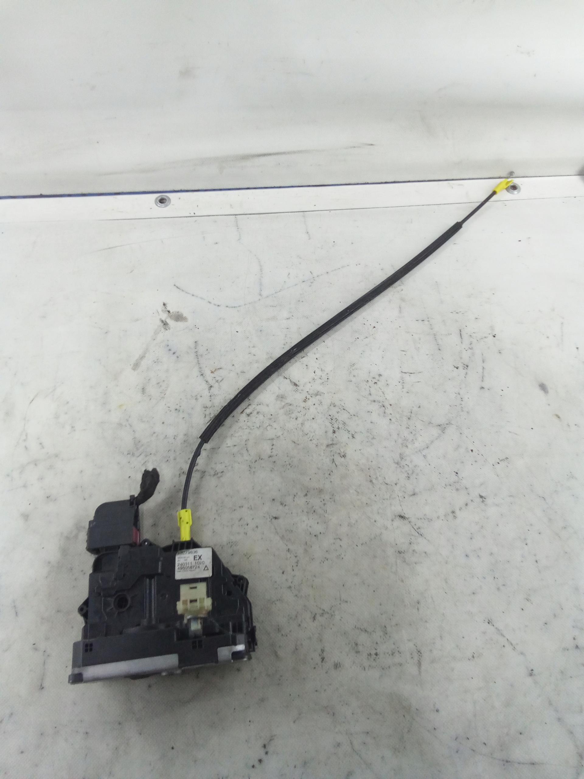 D331 замок дверей MERIVA B 13279836