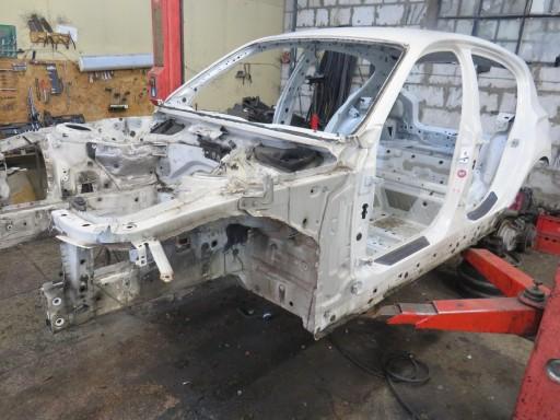 Дах A300 5 дверей BMW F20
