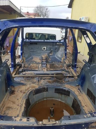 15268243716 - SEAT ARONA ЛИФТ НА КРЫШЕ