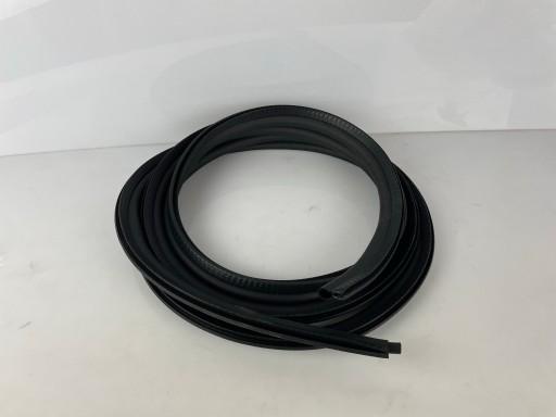 908302595R - DACIA DOKKER ПРОКЛАДКА КРЫШКИ БАГАЖНИКА 2012-2022