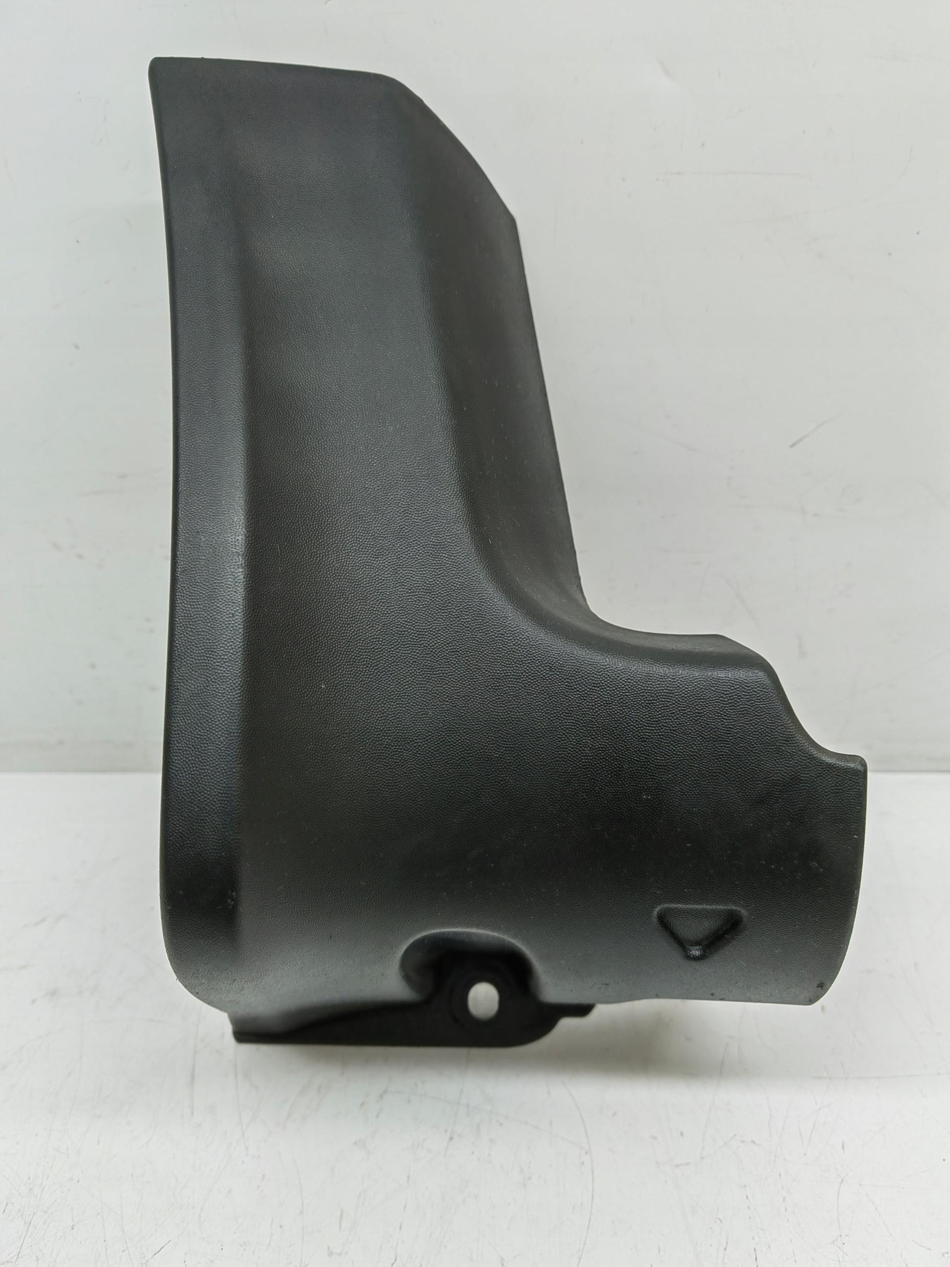 768510012R - DACIA DUSTER НАКЛАДКА ПОРОГА ЛІВА ПЕРЕДНЯ