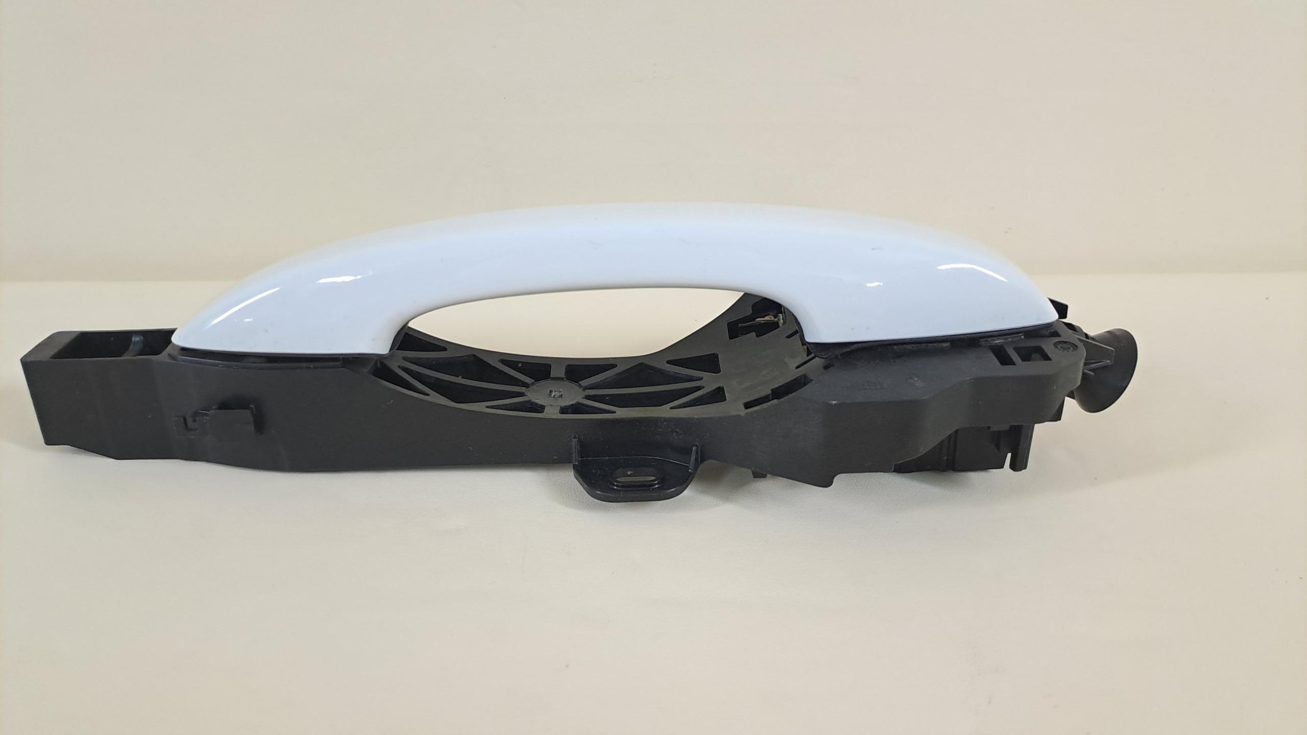 806079099R - Dacia SANDERO III STEPWAY 21R ручка двери левая задняя