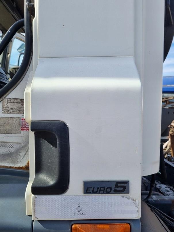 DAF 65 75 85 CF удлинитель кабины ступицы левый