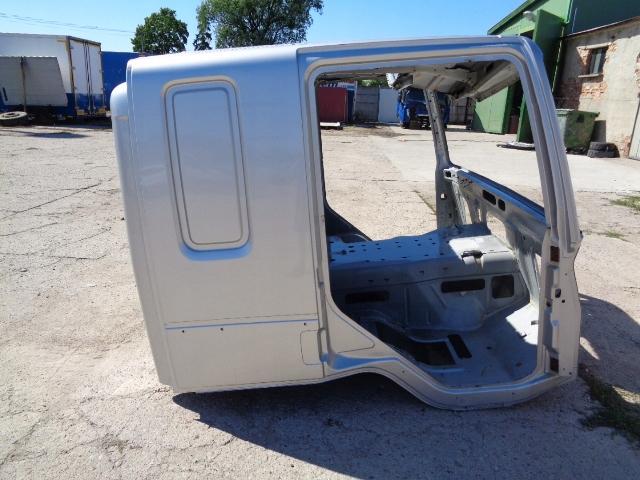 DAF 85 CF EURO5 КАРКАС КАБИНЫ ЧЕТВЕРТЬ ОБШИВКА