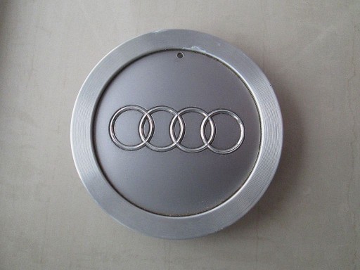 Кришка Audi A4 B4 A6 4BO601165J 4BO 601 165j 4B0601165J 4B0 601 165J