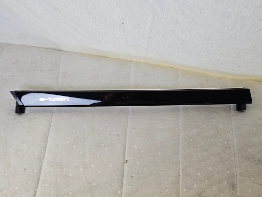 4KE947355R - ДЕКОРНАЯ ПОЛОСКА НАКРЫТКА В ПАНЕЛИ КОНСОЛИ AUDI E TRON E-TRON LED 4KL857186A