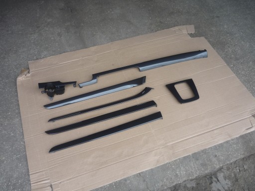 8E1853189R 8E0857951F - ДЕКОРИ СМУЖКИ AUDI A4 B6 B7 SOUL BLACK КОМПЛЕКТ ЄВРОПА