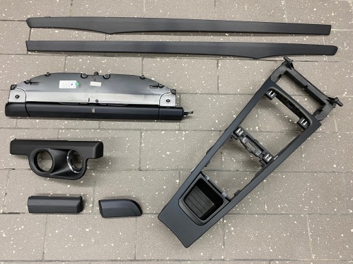 ДЕКОРИ PORSCHE 911 991 EUROPA АЛЮМІНІЄВІ СМУЖКИ