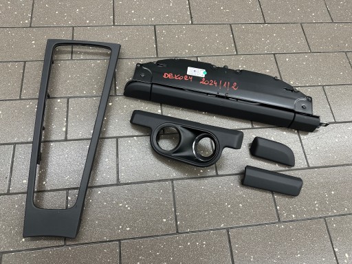 ДЕКОРИ СМУЖКИ РАМА PORSCHE 911 991 EUROPA ШКІРА ЧОРНА РУЧКА ПОЛИЦІ