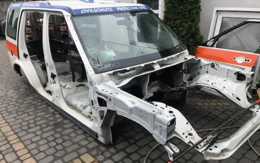 DISCOVERY 3 4 III IV чверть переднього лонжерона