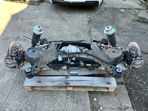 Discovery v 5 l462 задней задней подвесной балки