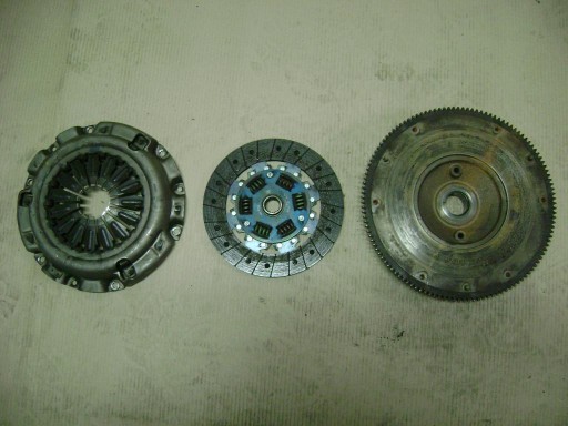 ЗАТИСКАЧ ЗЧЕПЛЕННЯ MAZDA RX8 1.3 231KM