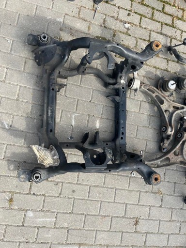 Dodge durango 2016 3.6 санки лава траверс поворотний кулак передня підвіска