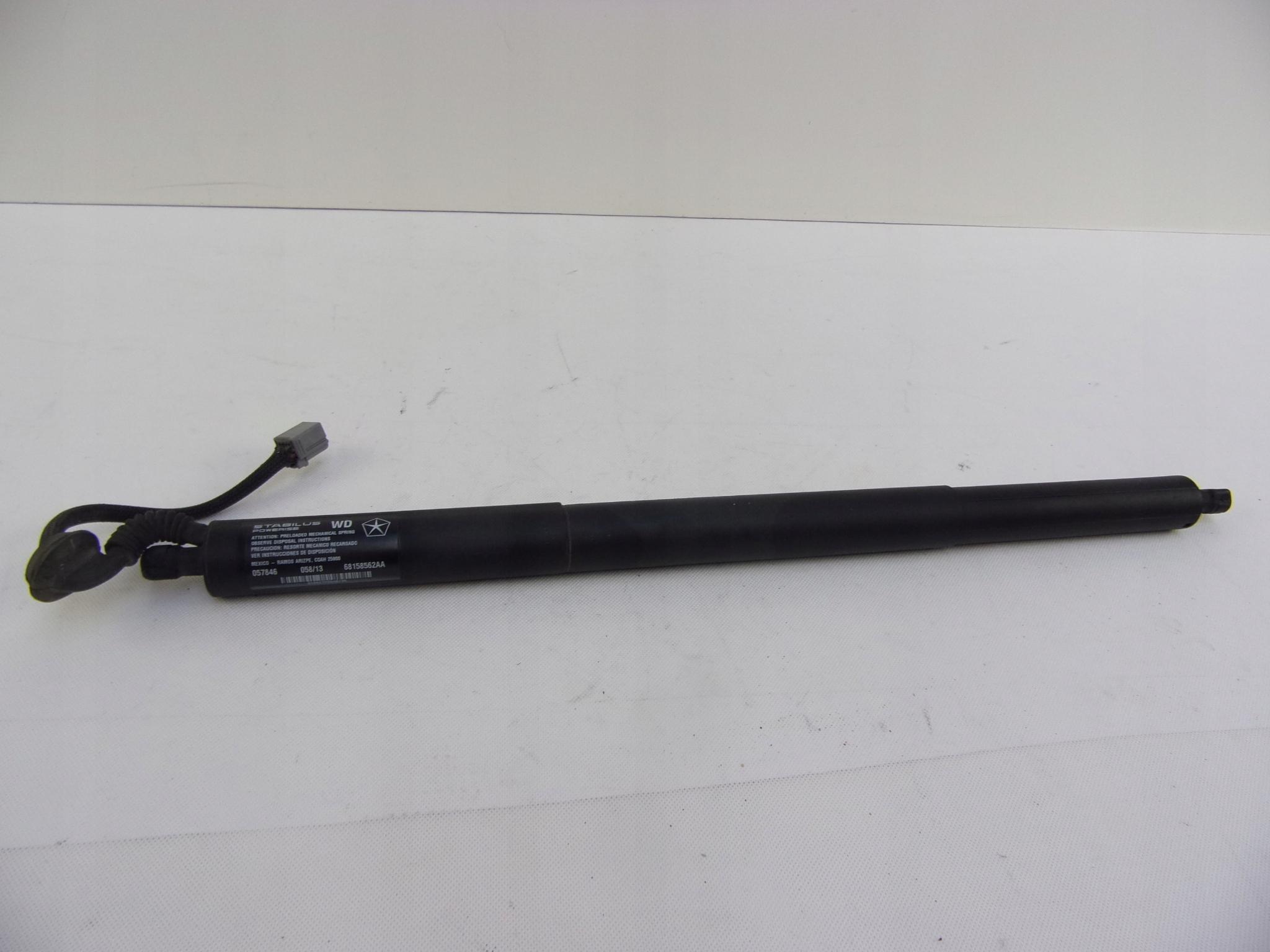 68158562AA - DODGE DURANGO III 11-ПРИВІД КРИШКИ БАГАЖНИКА