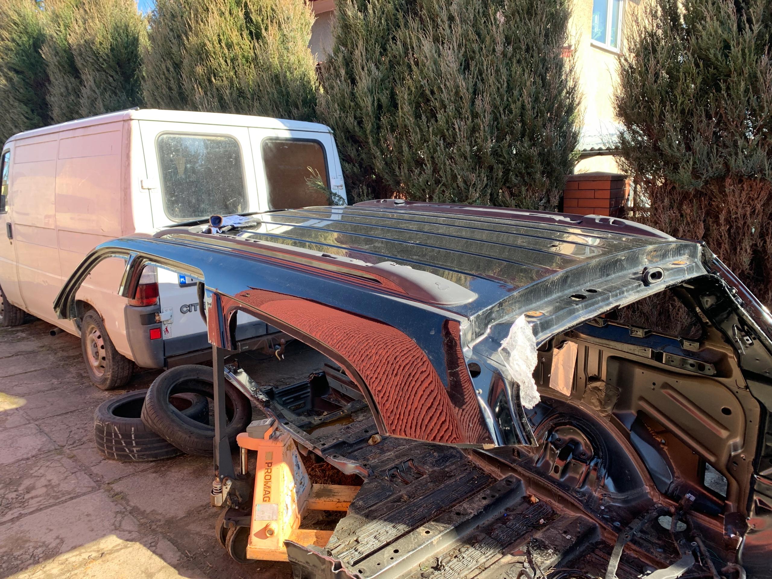 DODGE DURANGO RT 2020 РЕЙЛИНГИ НА КРЫШЕ ЦЕЛЬНЫЕ СТОЙКИ