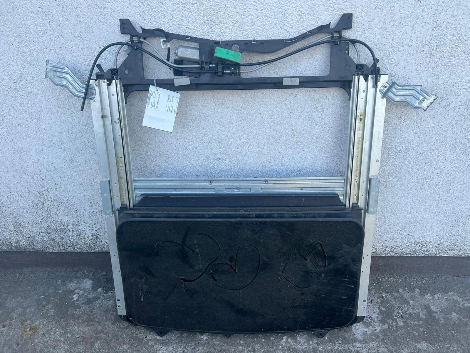 DODGE RAM 1500 11-19 ДАХ ЛЮК ПАНОРАМА БИДГ