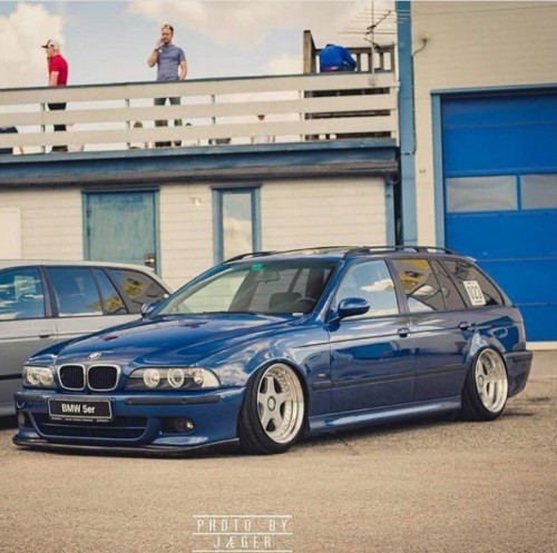 ЮБКА ПЕРЕДНЕГО БАМПЕРА MPACKET BMW E39 HM ЮБКА НОВАЯ