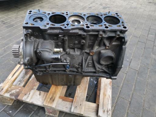 046103021 - НИЖНИЙ ВАЛ БЛОКУ ДВИГУНА VW LT 35 46 2.5 TDI