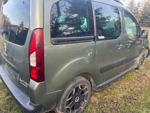 Двері крила citroen berlingo peugeot партнер kgpc кольорові голки