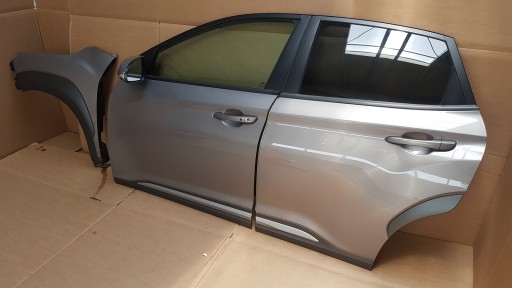 77003J9000 - КРИЛО ДВЕРІ ЛІВЕ ПРАВЕ HYUNDAI KONA V5N 2017р