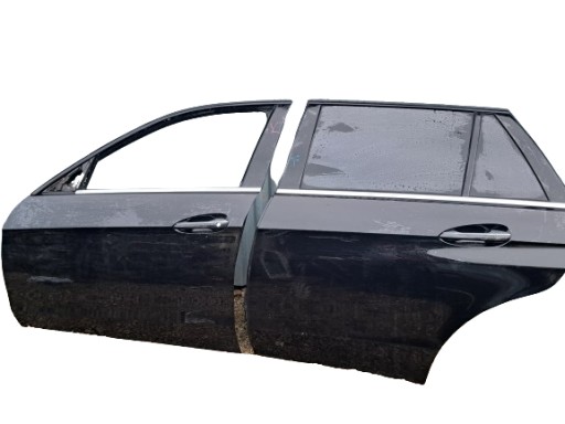 212111 - Дверь e класс 212 станция wagon 040