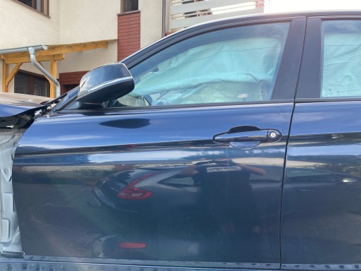 Двері повні ліві передні bmw f30 скляні освітлення скляні світлодіодні ручки для ручок дверей