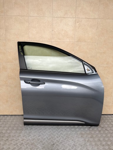 Повні двері права hyundai kona 2017