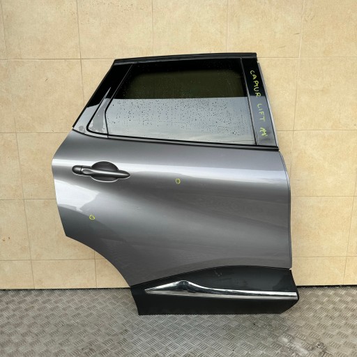 Повні задні двері renault captur lift 2017