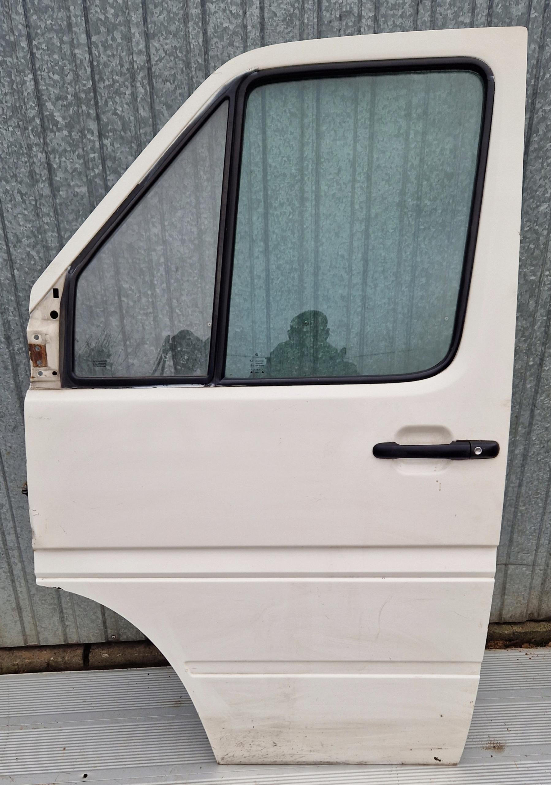 ДВЕРІ ЛІВА ПЕРЕДНЯ ЛІВА ПЕРЕДНЯ VW LT 96-06