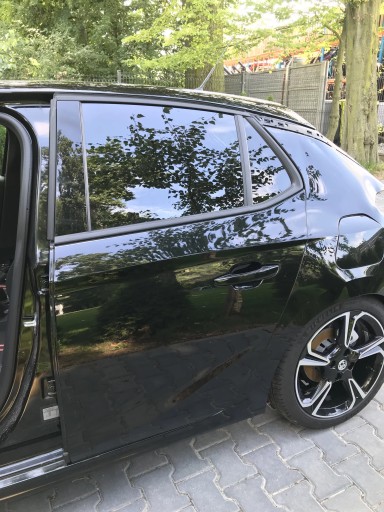 DG3934 - Ліва ліва задня двері kpl opel corsa f 19- ktv