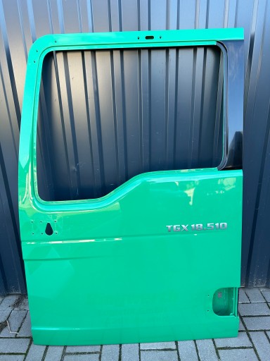 Lew man tgx tga двері