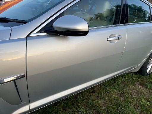 ДВЕРІ ЛІВА ПЕРЕДНЯ ЛІВА JAGUAR XF LIFT SILVER 11-15R ЧОЛОВІЧІ