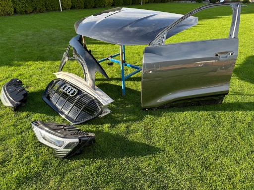 4KE831051B - Двері ліворуч audi e tron e-tron 4ke 18-front зліва