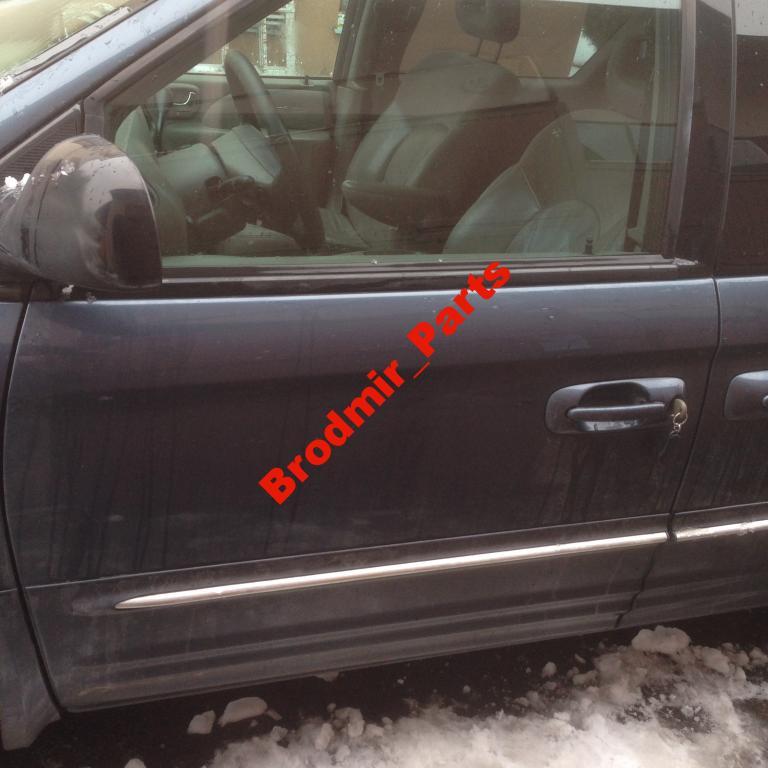 ЛЕВАЯ ПЕРЕДНЯЯ ДВЕРЬ VOYAGER CARAVAN 01-07