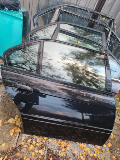 Левая дверь прямо назад bmw 7 e38 long li