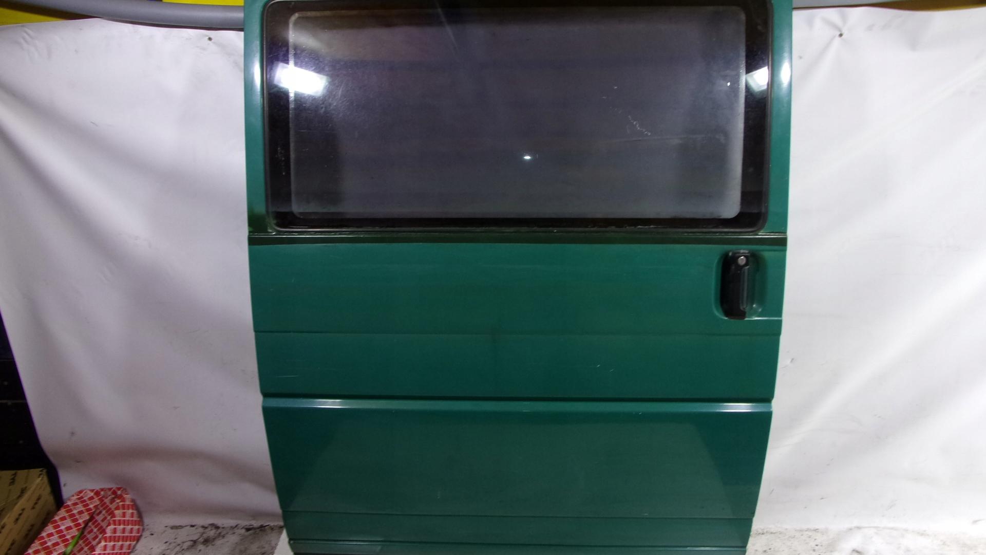 701843406B 701843436 - Права бічна розсувні двері VW TRANSPORTER T4