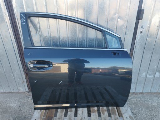 Правая дверь правая передняя toyota avensis t27 iii lift 2012-2014 цвет 1h2