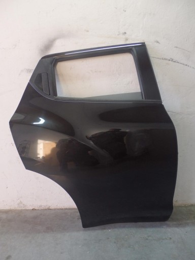 Правий задній задній nissan juke f15 2010-2019 z11g