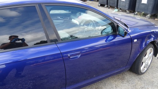 Праві вхідні двері audi a6/s6 lz5f 2006 4f0831052f