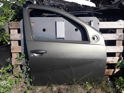 801007358R - Праві вхідні двері dacia duster lift 13-