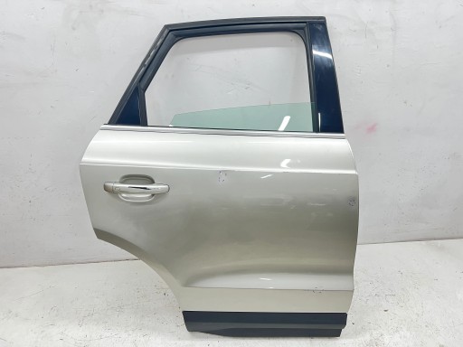8U0833312D - Праві задні двері audi q3 8u0
