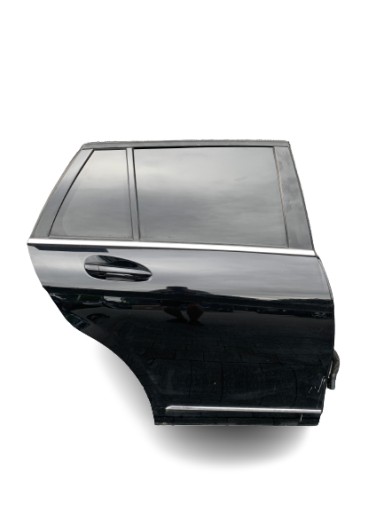 Правые задние двери c класс w204 204