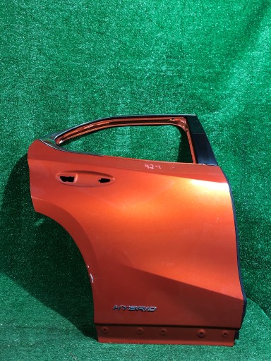 1S1T1FP - Правая задняя дверь lexus ux